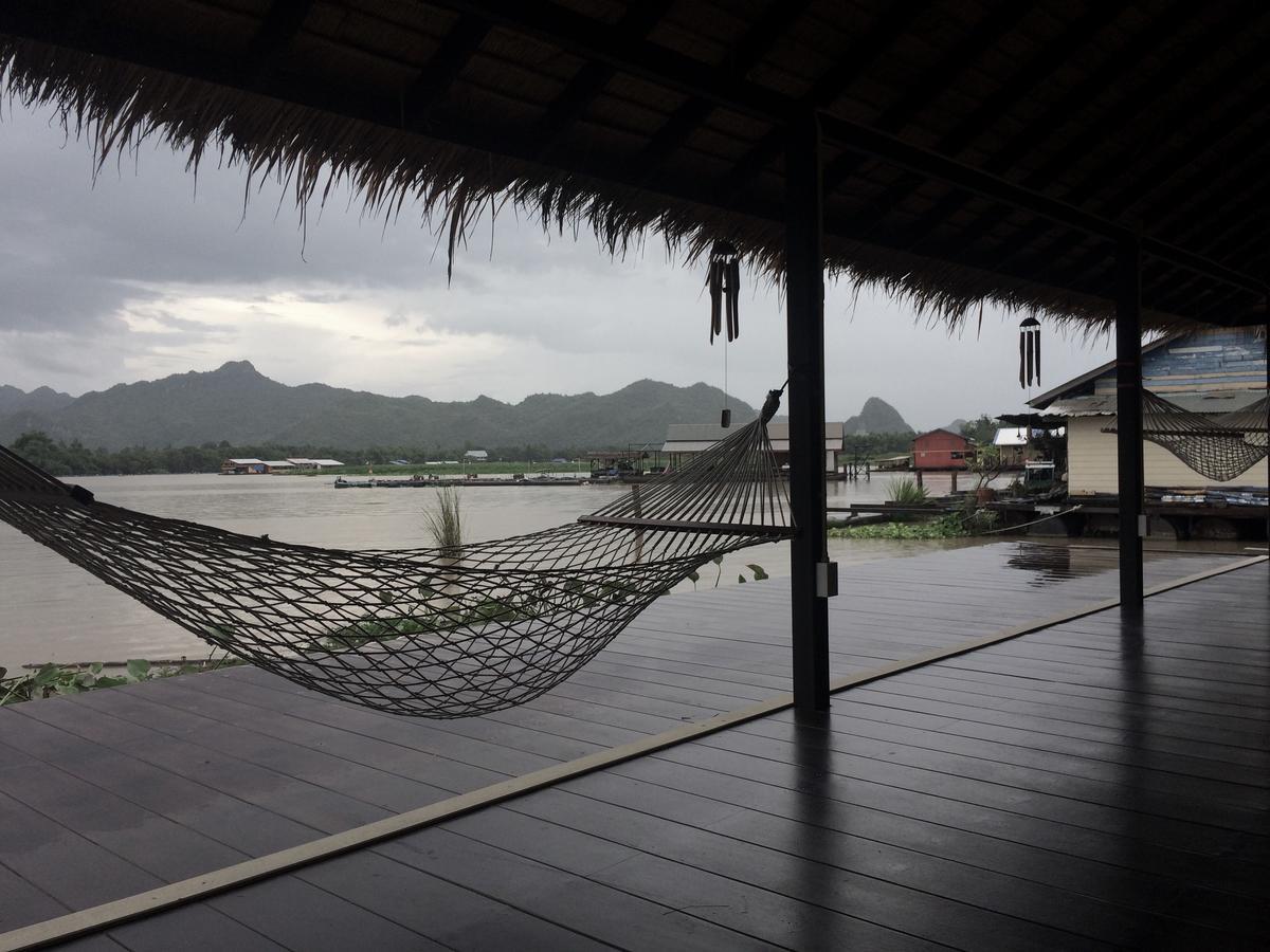 D Hostel Kanchanaburi Ngoại thất bức ảnh